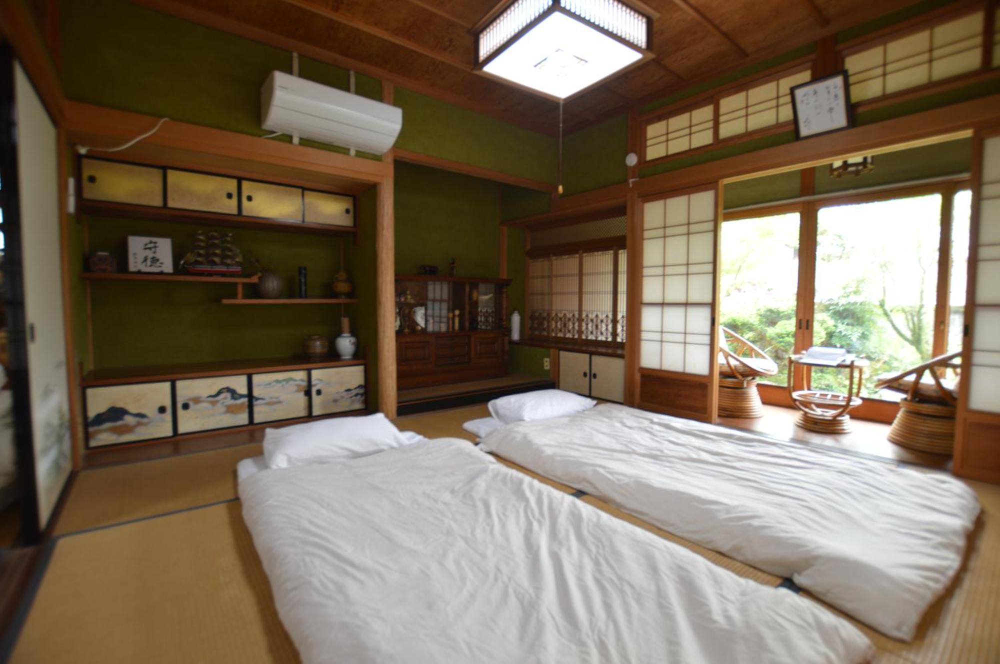Guest House Ilonggo تسو المظهر الخارجي الصورة