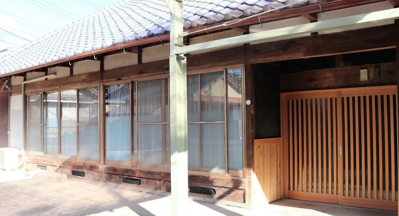 Guest House Ilonggo تسو المظهر الخارجي الصورة