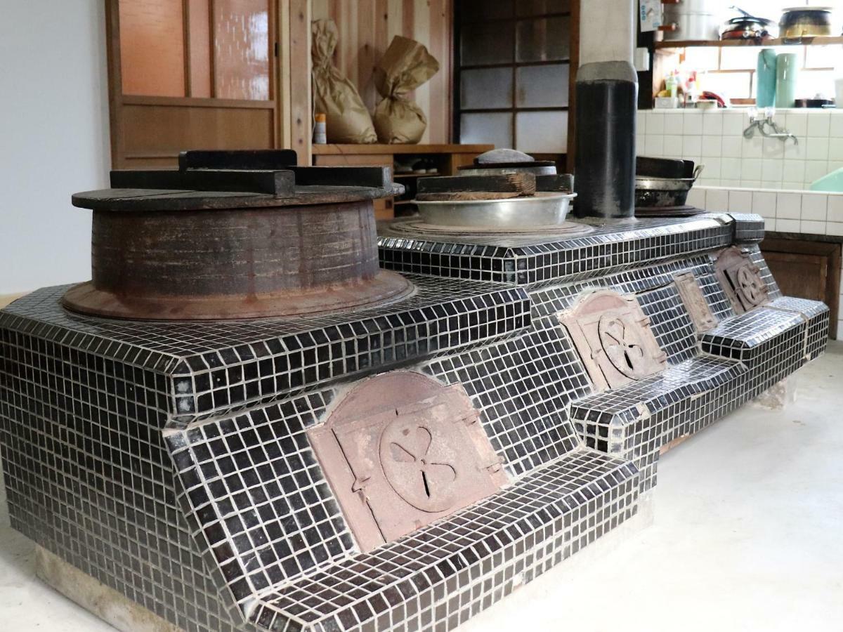 Guest House Ilonggo تسو المظهر الخارجي الصورة